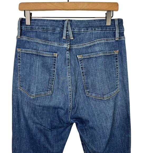 Good American Good Waist Chewed Hem High Waist Distressed Skinny Jeans - Picture 5 of 9